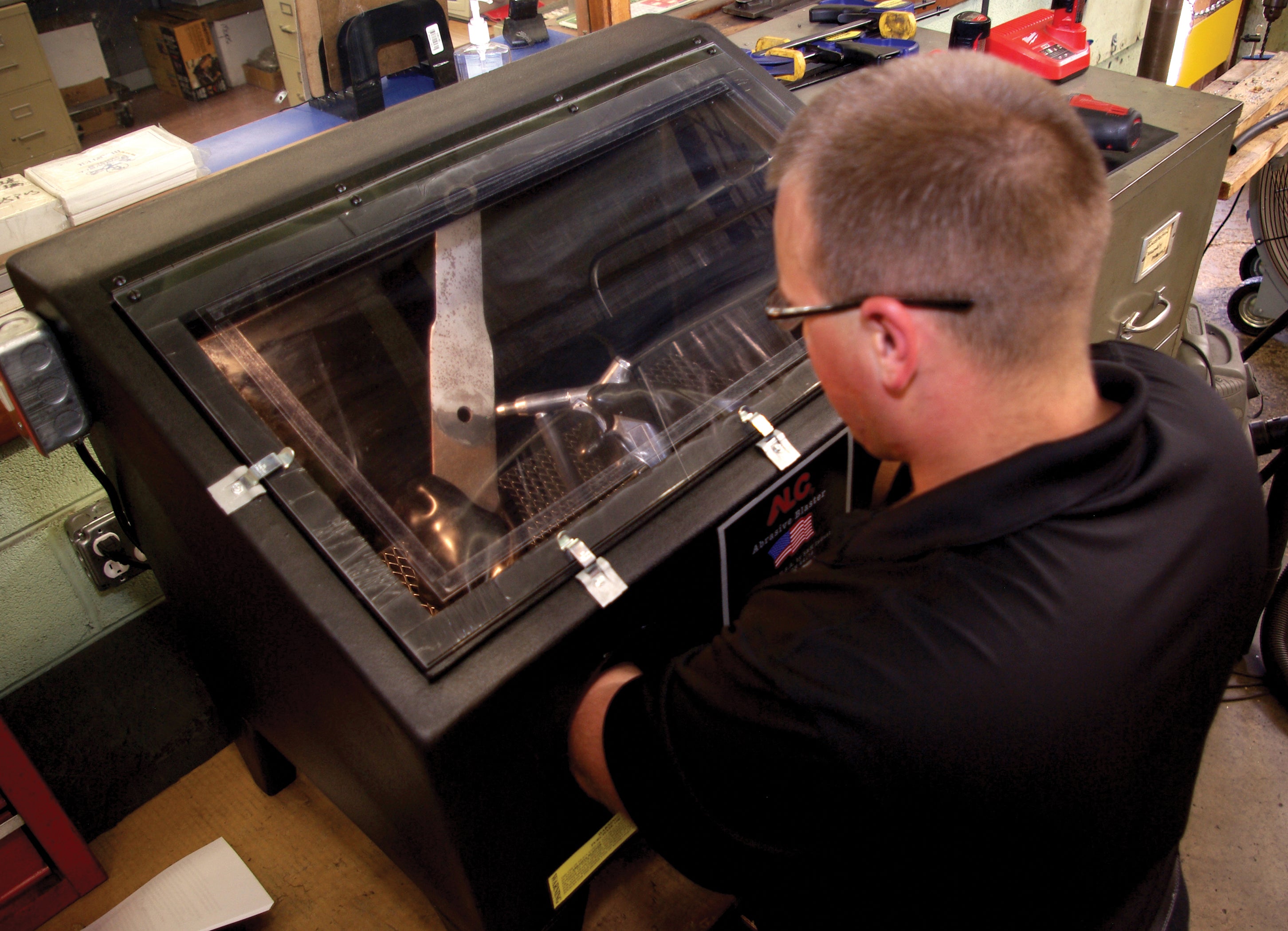 ALC  -  Polymer Benchtop Cabinet Blaster With Trigger Gun [sku: 40390]