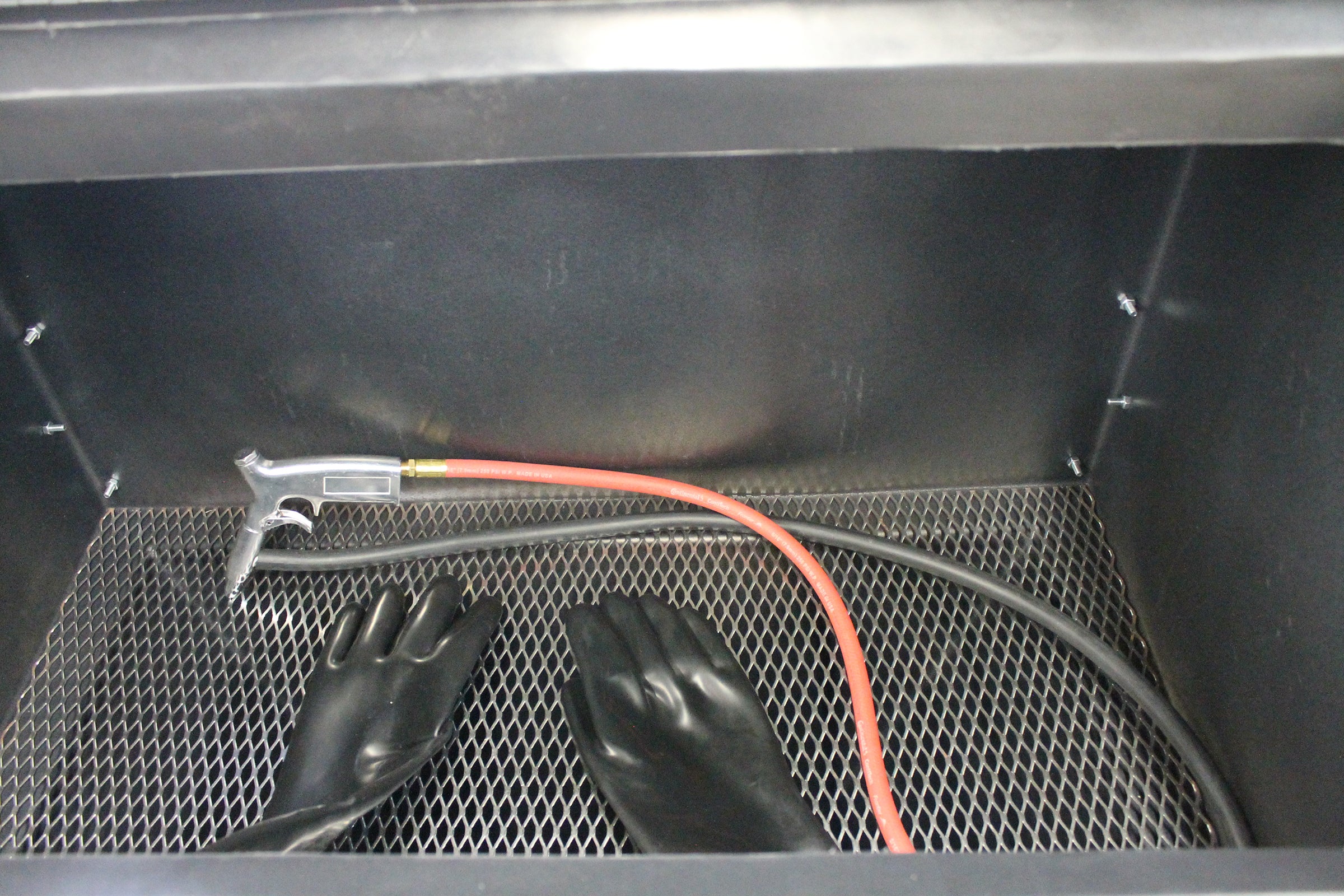 Floor Model Cabinet Blaster by ALC 40391 – S&H Industries